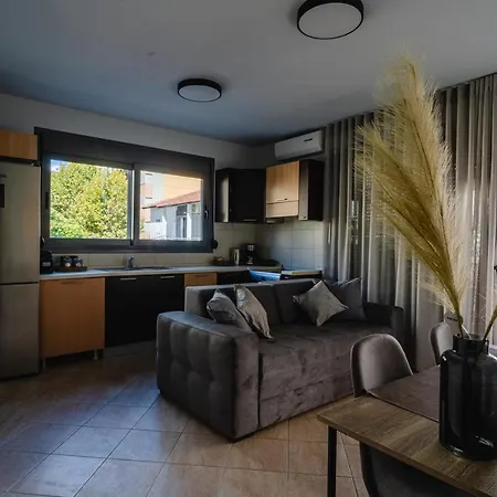 #K10 Chic 1 Bedroom Apartment In The Centre Of Volos Exteriér fotografie