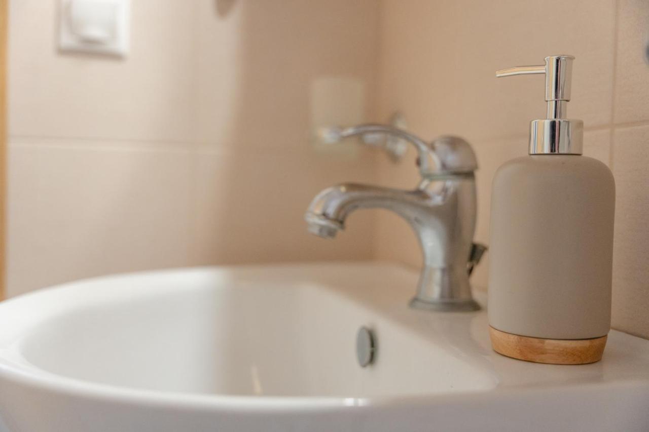 Apartment #k10 Chic 1 Bedroom In The Centre Of Volos
